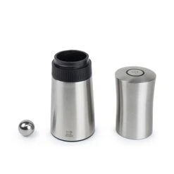 Devant 6 Devant -Joseph Joseph || Peugeot Soldes Magasin 200005 1 2 Moulin a cannelle Lanka Peugeot