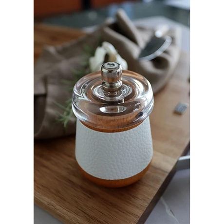 Moulin à Sel En Bois Effet Cuir Blanc 4 Moulin à Sel En Bois Effet Cuir Blanc – Image 2