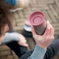 BergHOFF Mug De Voyage Isotherme Inox 330 Ml LEO -Joseph Joseph || Peugeot Soldes Magasin 601067 2 1 Mug de voyage isotherme inox 330 ml LEO Berghoff