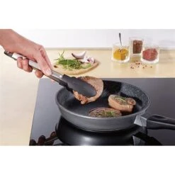 Pince De Cuisine Verrouillable Anti-adhésive Nylon 24 Cm -Joseph Joseph || Peugeot Soldes Magasin 601139 1 2 Pince de cuisine verrouillable anti adhesive nylon 24 cm