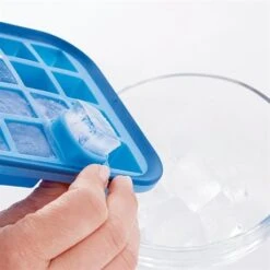 Bac à Glaçons Silicone Souple Démoulage Facile 32 Cubes -Joseph Joseph || Peugeot Soldes Magasin 610013 1 1 Bac a glacons silicone souple demoulage facile 32 cubes Mathon