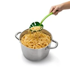 Écumoire Feuille -Joseph Joseph || Peugeot Soldes Magasin 653001 3 2 Ecumoire feuille PA Design