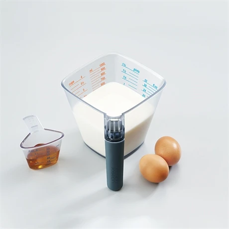 Joseph Joseph Set De 2 Verres Mesureurs à Lecture Facile 4 Joseph Joseph Set De 2 Verres Mesureurs à Lecture Facile – Image 2