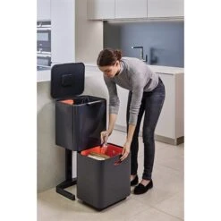 Joseph Joseph Poubelle Totem Graphite 60 L - 2 Compartiments 30 L -Joseph Joseph || Peugeot Soldes Magasin 658003 3 2 Poubelle Totem Graphite 60 L 2 compartiments 30 L Joseph Joseph