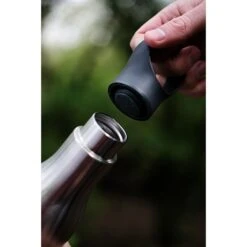 Joseph Joseph Bouteille Isotherme Isolée Sous Vide Loop 500 Ml Inox Brossé -Joseph Joseph || Peugeot Soldes Magasin 670196 4 1 Bouteille isotherme isolee sous vide Loop 500 ml Inox brosse Joseph Joseph