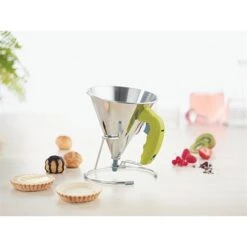 De Buyer Entonnoir à Piston Vert -Joseph Joseph || Peugeot Soldes Magasin 67351 1 1 Entonnoir a piston vert De Buyer