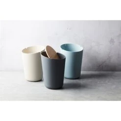 Poubelle Fibre Bambou Gris Avec Couvercle 14,4 X 20,6 Cm 6 Poubelle Fibre Bambou Gris Avec Couvercle 14,4 X 20,6 Cm -Joseph Joseph || Peugeot Soldes Magasin 690006 1 1 Poubelle fibre bambou gris avec couvercle 14 4 x 20 6 cm Point Virgule