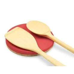 Repose-cuillères En Bambou Rouge -Joseph Joseph || Peugeot Soldes Magasin 69026 1 1 Repose cuilleres en bambou rouge Pebbly