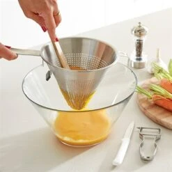 Chinois De Cuisine En Inox 18cm -Joseph Joseph || Peugeot Soldes Magasin 870003 2 3 Chinois de cuisine en inox 18cm Mathon