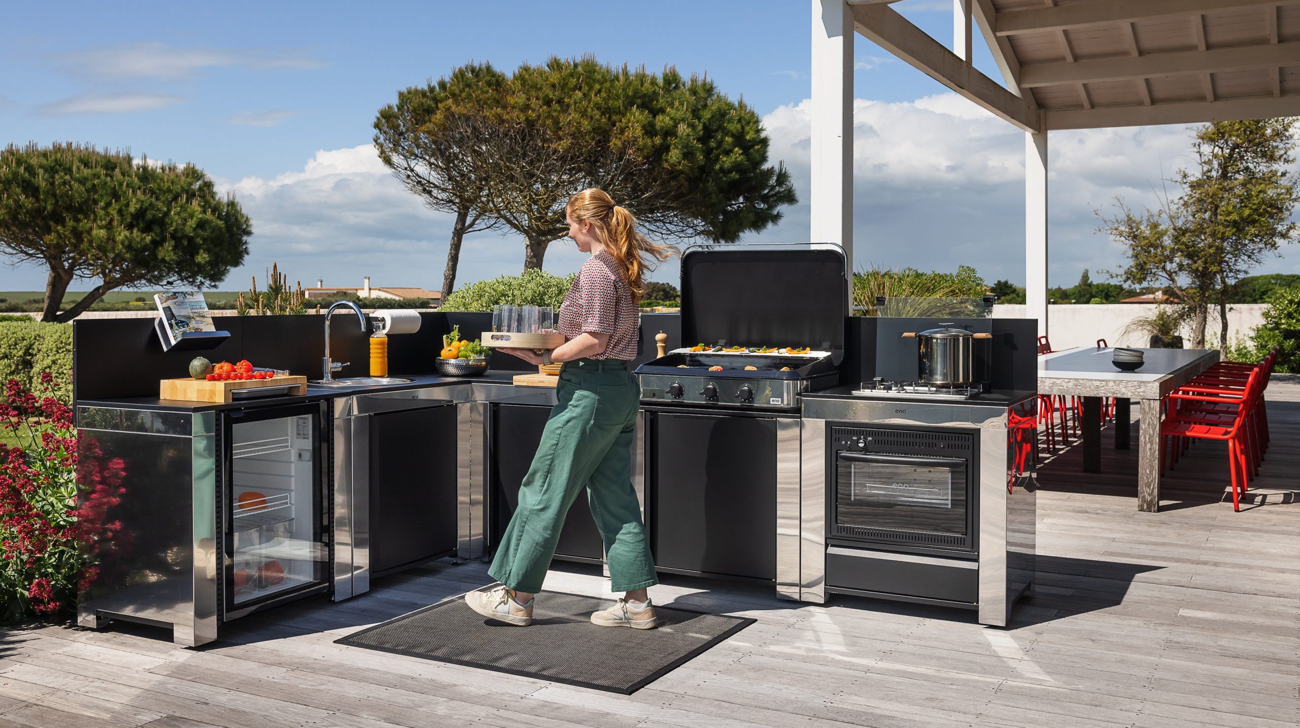 Devant -Joseph Joseph || Peugeot Soldes Magasin eno 2023 HD 178©MelanieChaigneau scaled e1734603341582